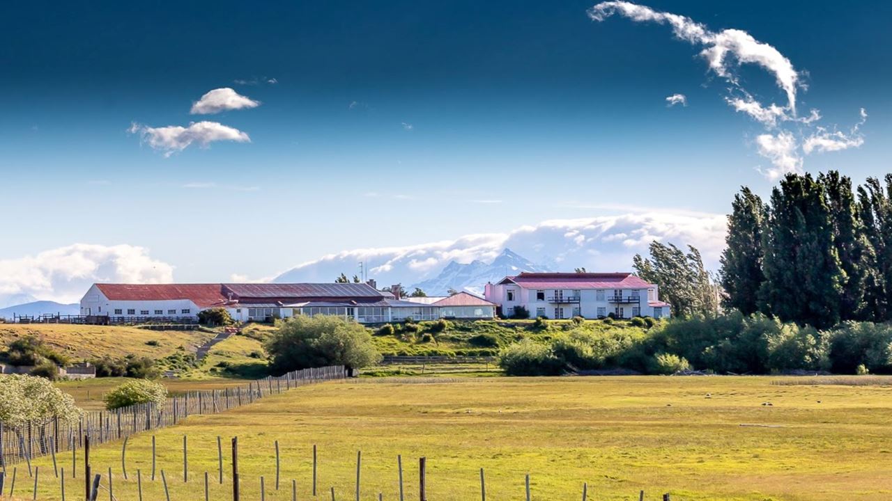 El Galpón Del Glaciar - Estancia De La Patagonia (2)