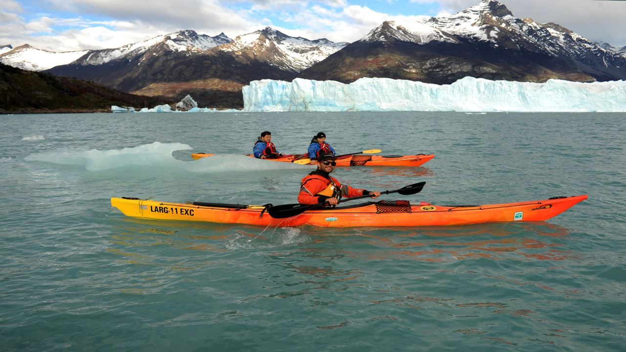 Experiencia De Kayak En Perito Moreno (1)