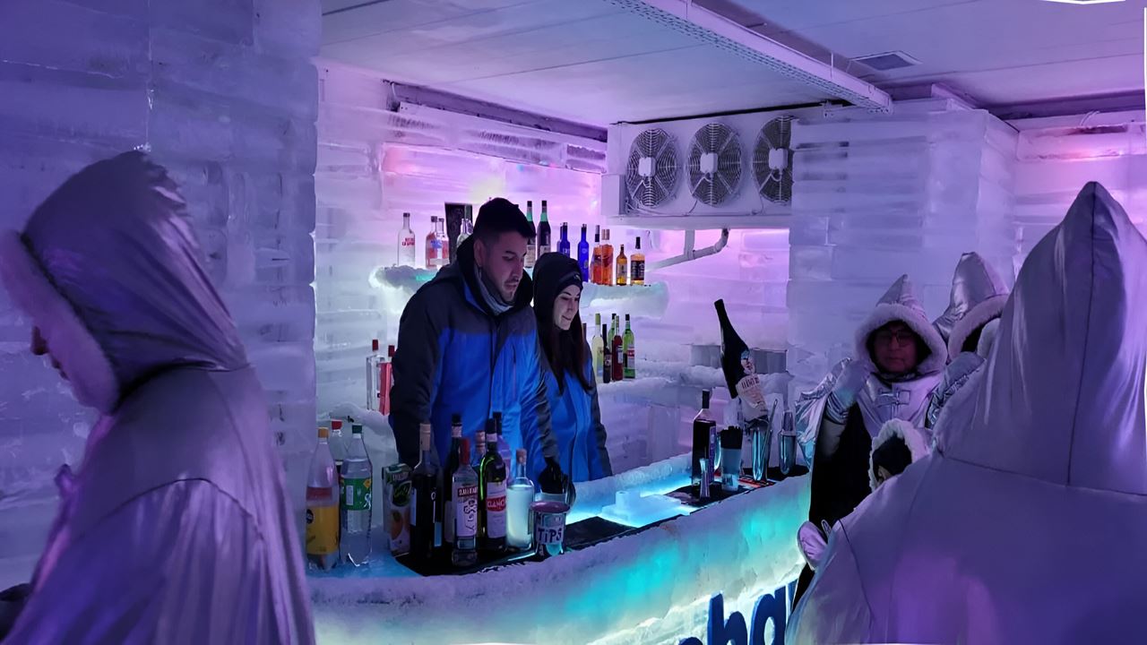 Glaciarium Con Glaciobar (1)