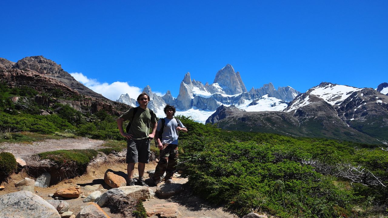 Trekking Em El Chalten De El Calafate (2)