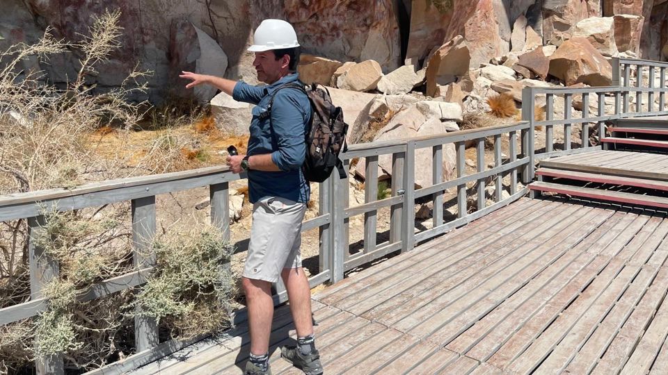 Premium Plane Flight With Cave Of Hands foto 3